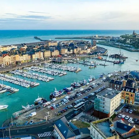 Bel Vue Centre-ville, Face Dieppe