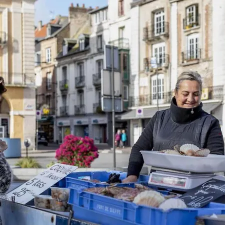 Bel Vue Centre-ville, Face Daire
